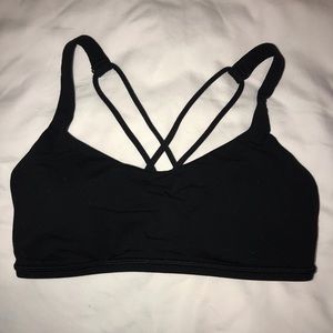 Lululemon black sports bra / Croptop